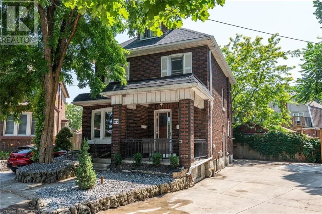 272 STINSON Crescent