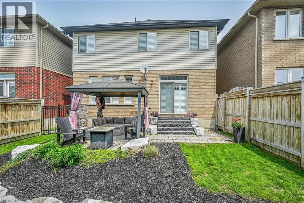 8 CHARTWELL Circle