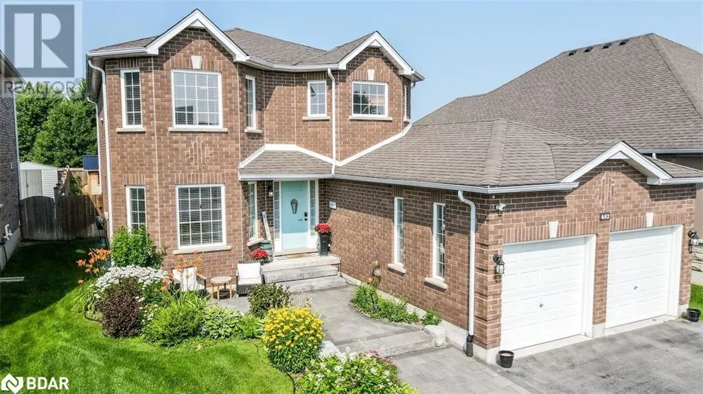452 GREENWOOD Drive