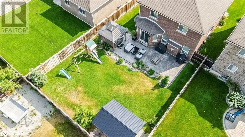 452 GREENWOOD Drive