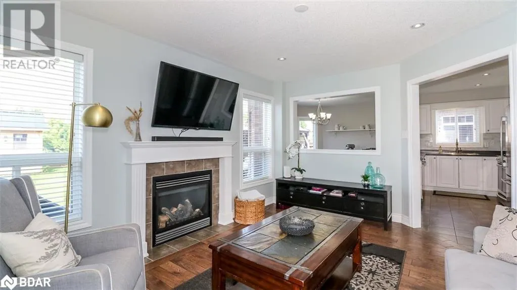 452 GREENWOOD Drive