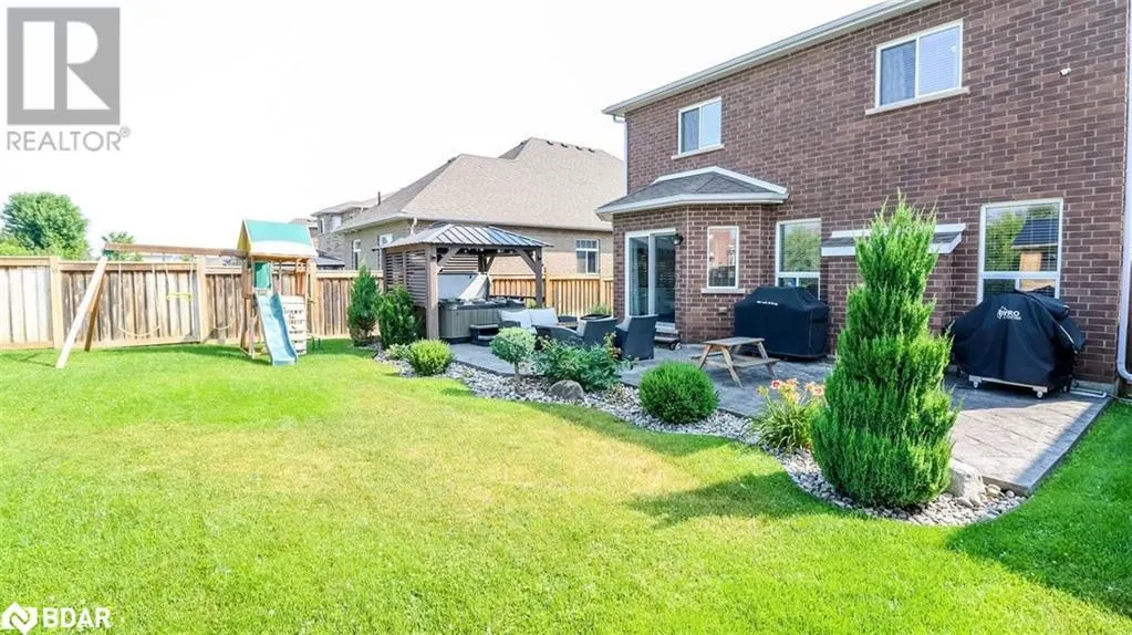 452 GREENWOOD Drive