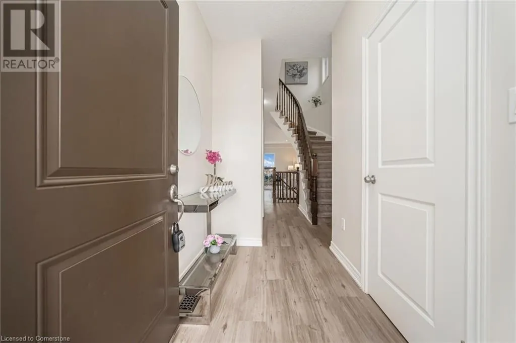 57 REDCEDAR Crescent
