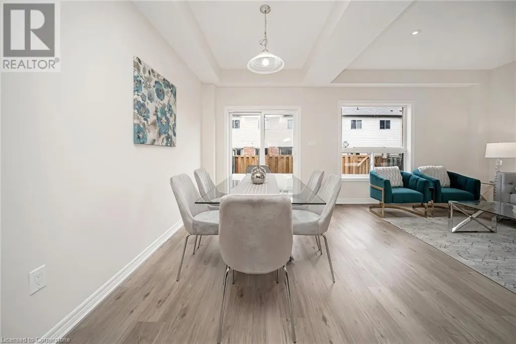 57 REDCEDAR Crescent
