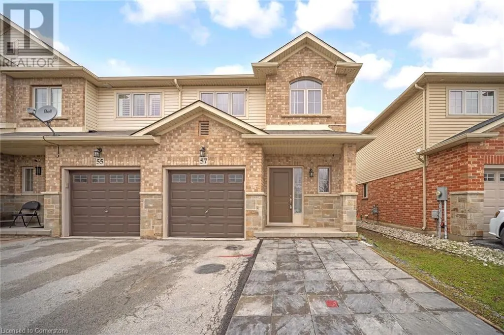 57 REDCEDAR Crescent