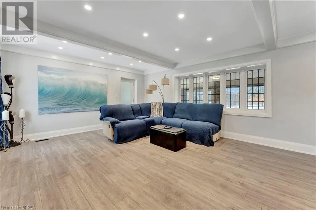 26 EVERGREEN HILL Road