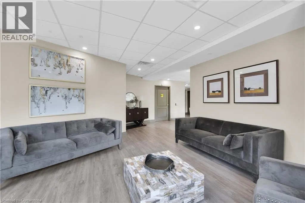 125 SHOREVIEW Place Unit# 103, #103