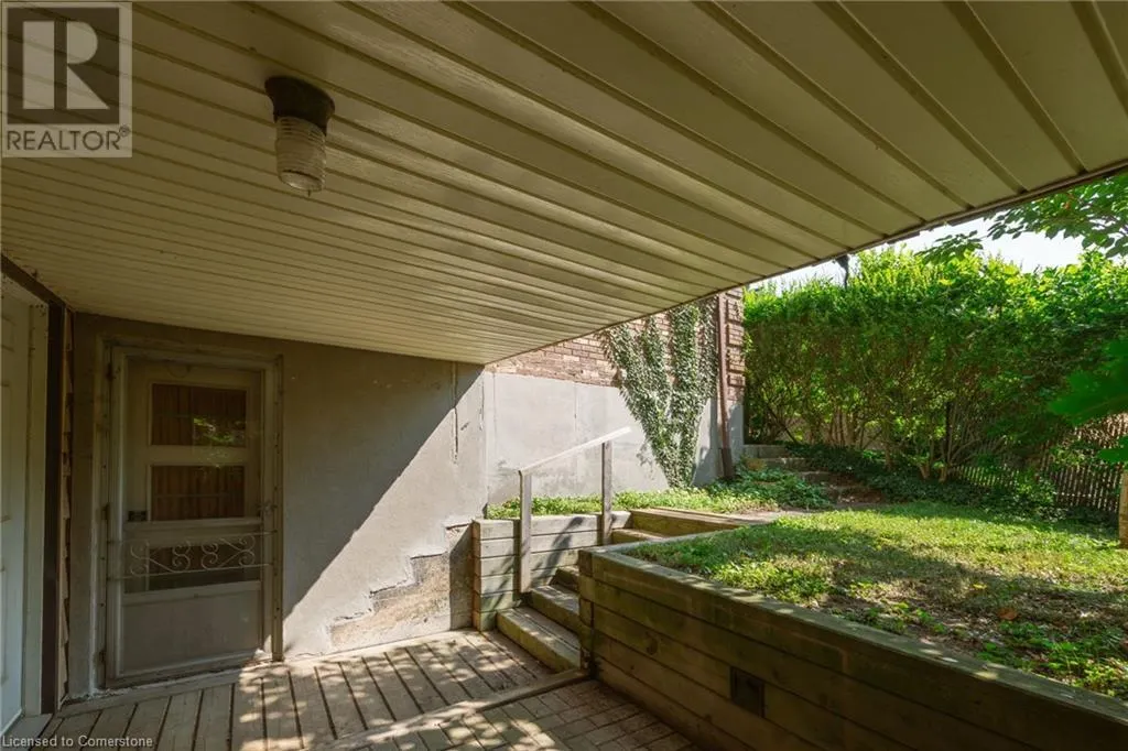 840 CLEARVIEW Avenue
