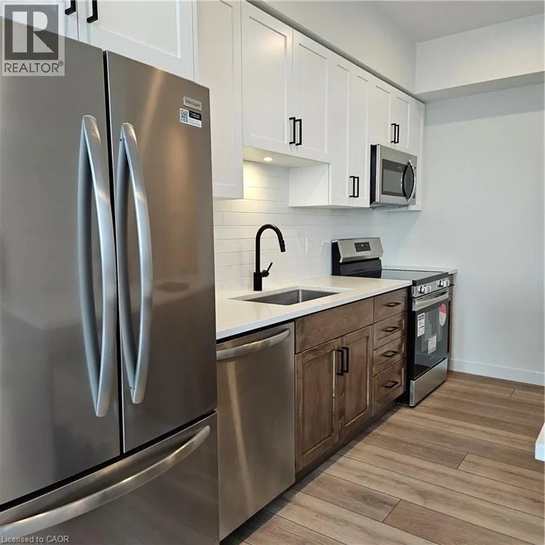 824 WOOLWICH Street Unit# 164, #164
