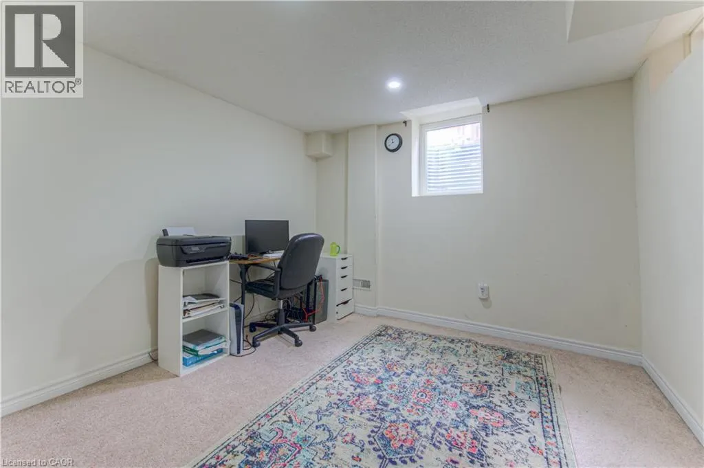 722 MEGSON Terrace