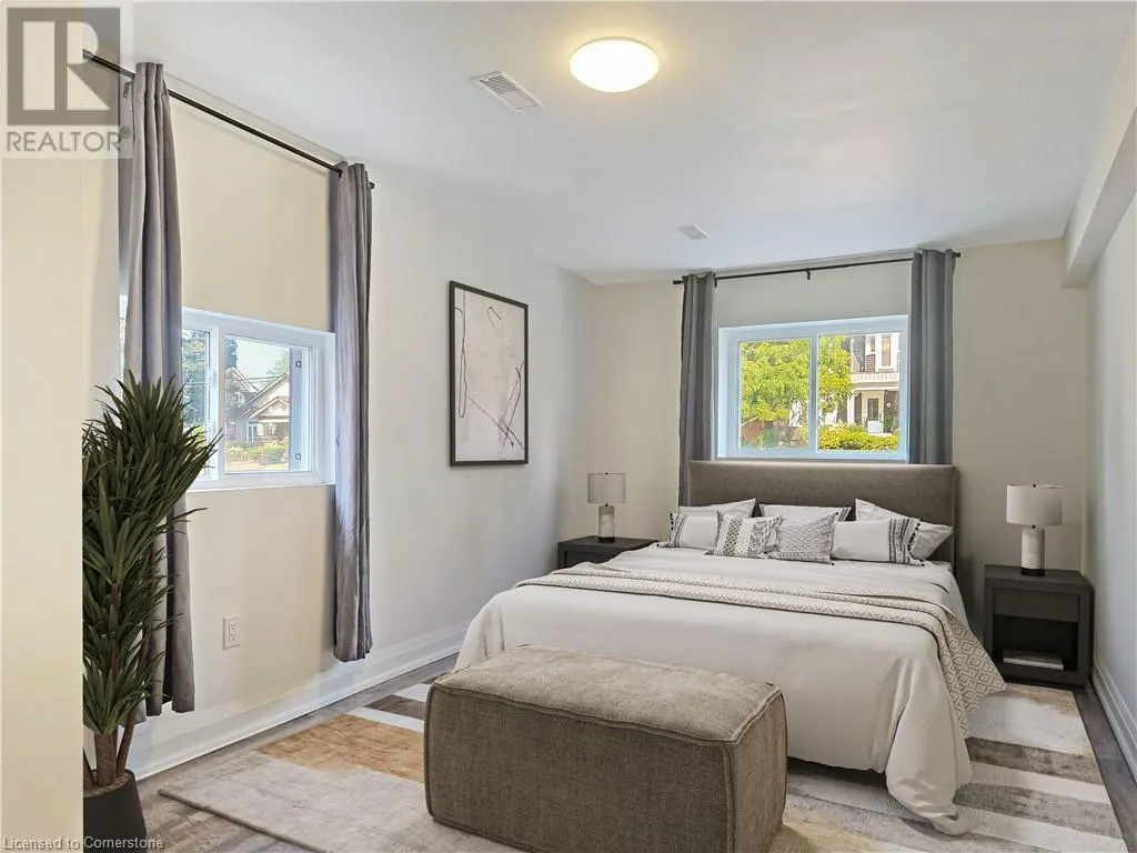 1 ROBINSON Street N Unit# MAIN FLR, #MAIN FLR
