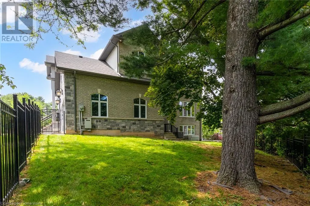 175 OAKHILL Place