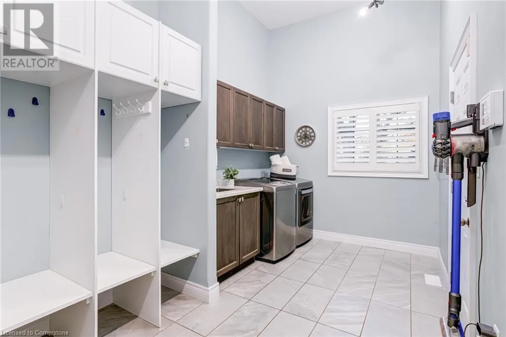 175 OAKHILL Place