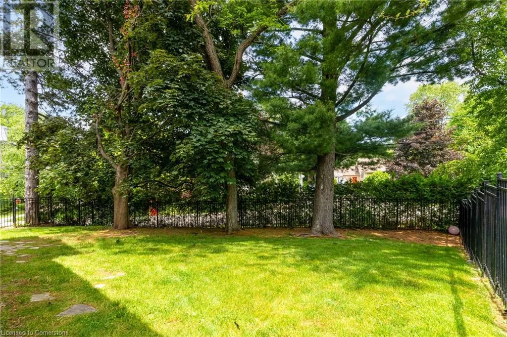 175 OAKHILL Place