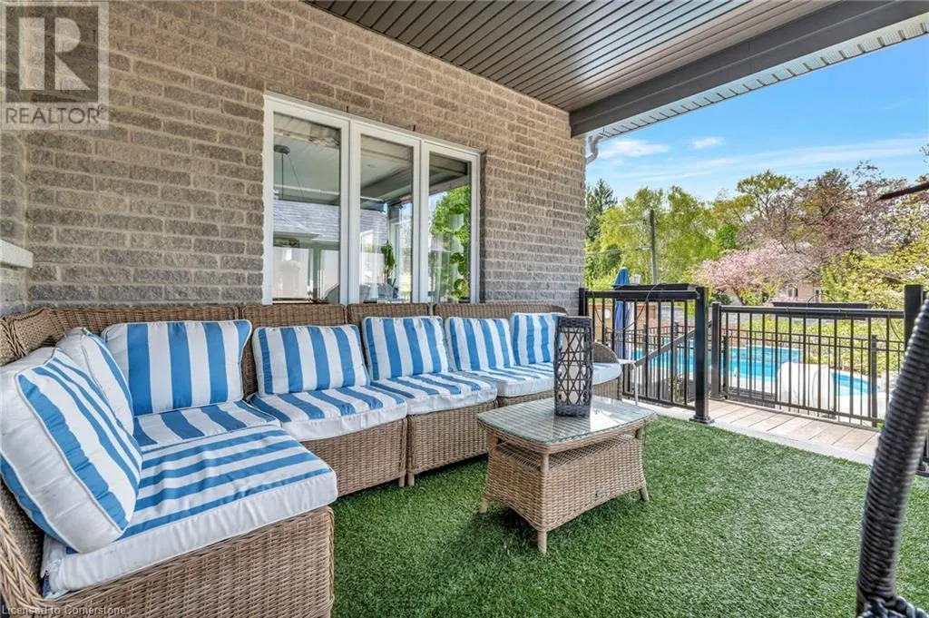 175 OAKHILL Place