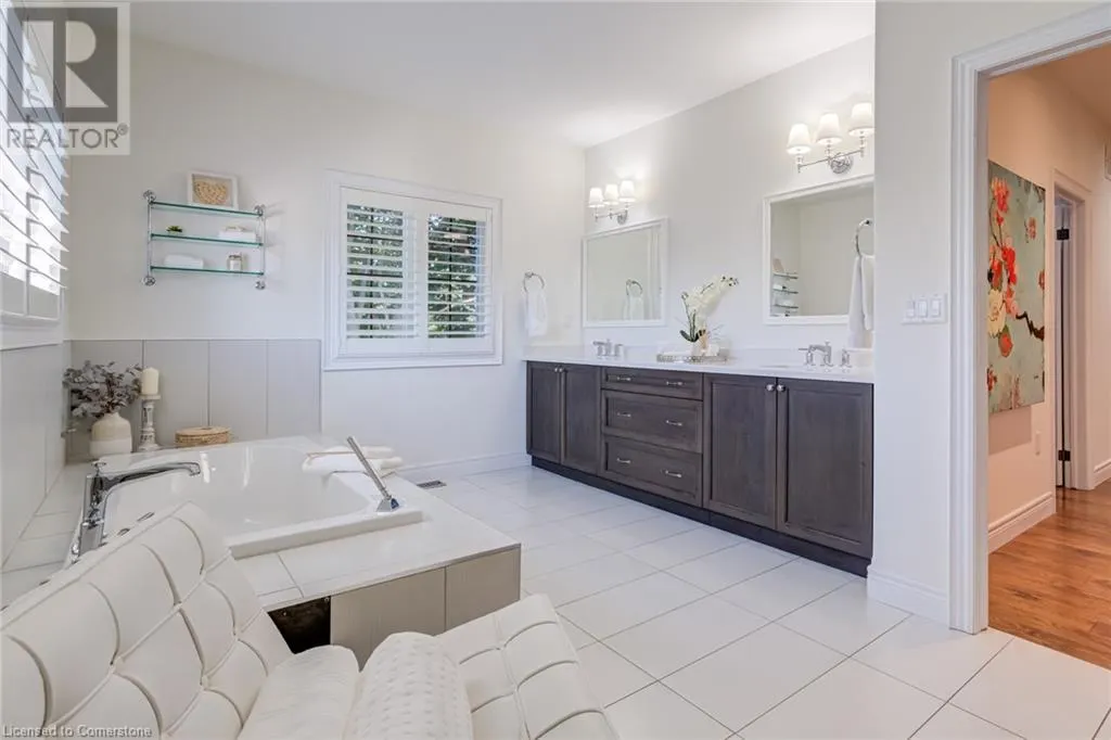175 OAKHILL Place