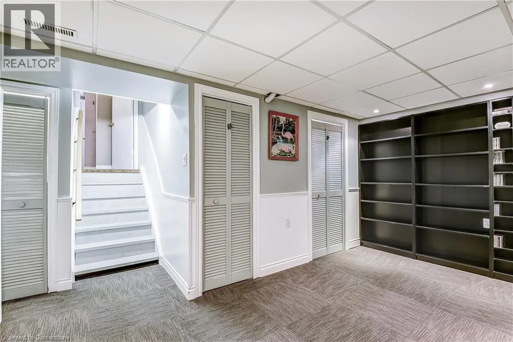 235 BRONTE Street S Unit# 69, #69