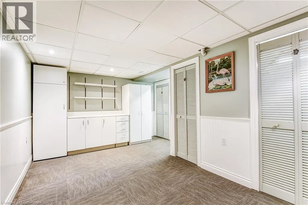 235 BRONTE Street S Unit# 69, #69
