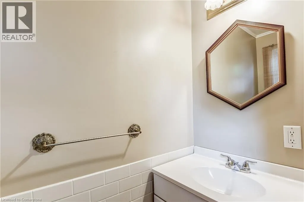 235 BRONTE Street S Unit# 69, #69