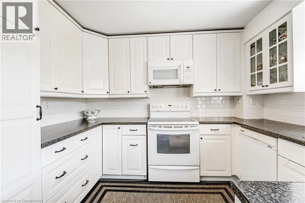235 BRONTE Street S Unit# 69, #69