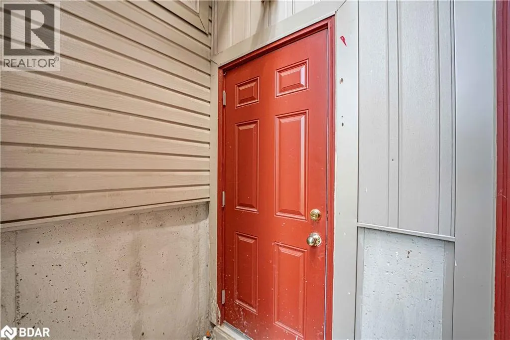 9 GREENWOOD Drive