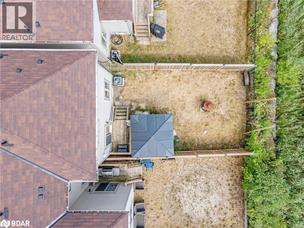 9 GREENWOOD Drive
