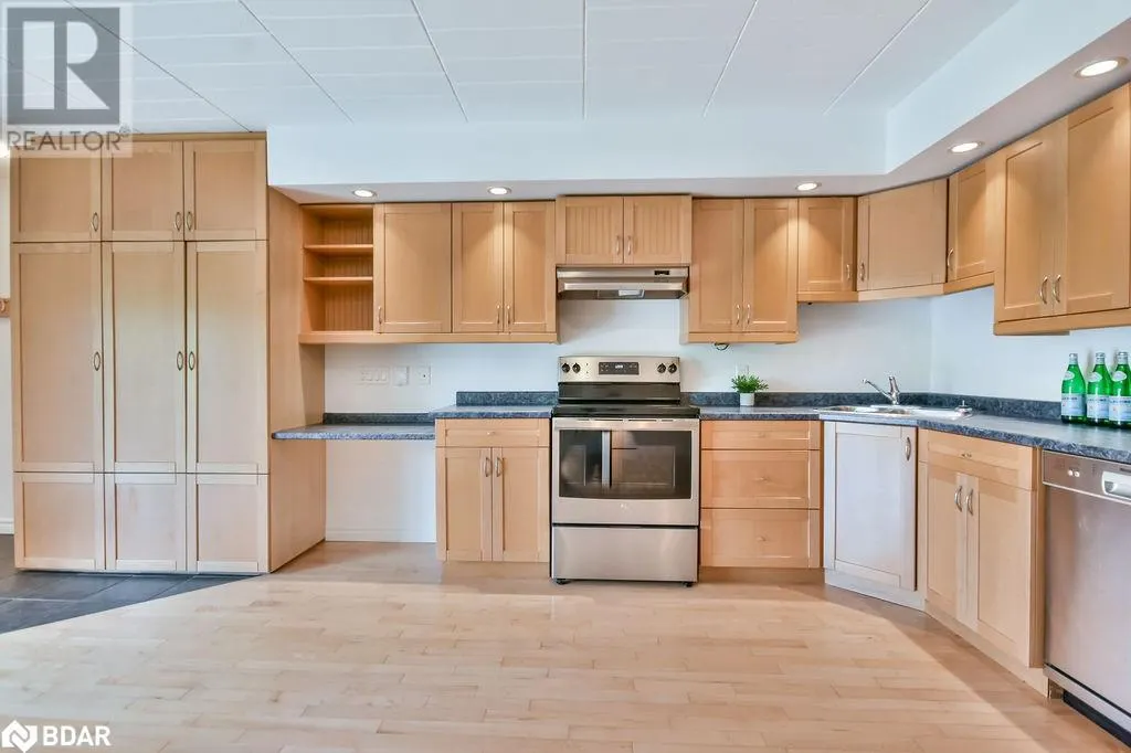 1102 HORSESHOE VALLEY Road W Unit# 126, #126