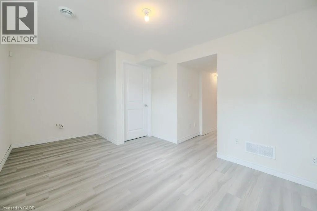 121 SUNFLOWER Place