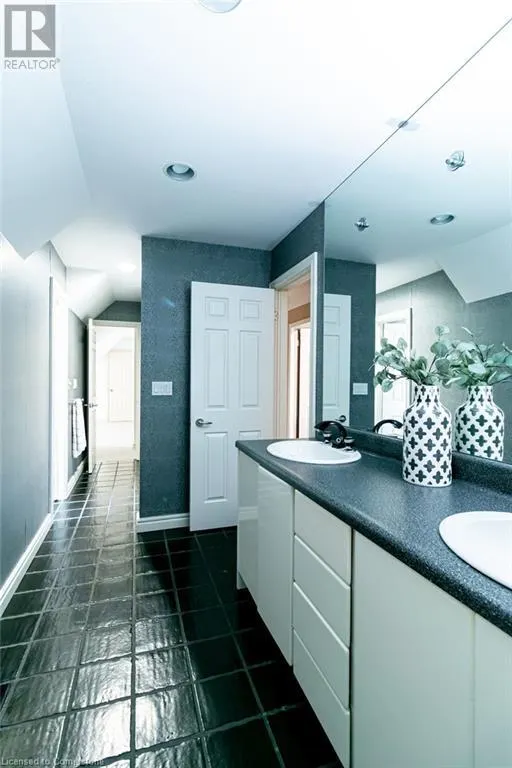 66B SOUTH Street W