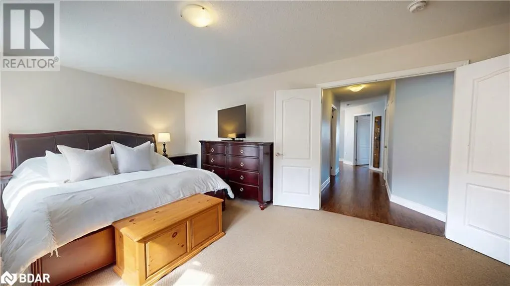 3086 EMPEROR DRIVE Drive