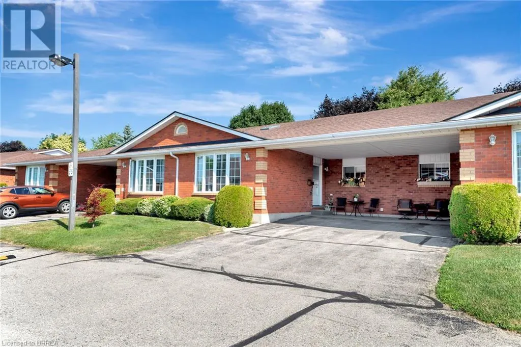 20 COURTLAND Drive Unit# 9, #9