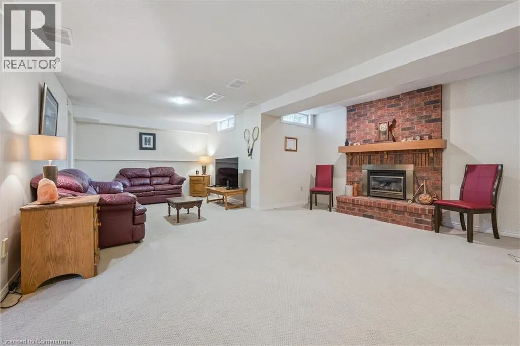 488 BEECHWOOD Drive Unit# 4, #4