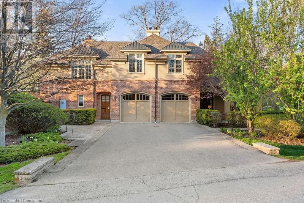 1081 ARGYLE Drive
