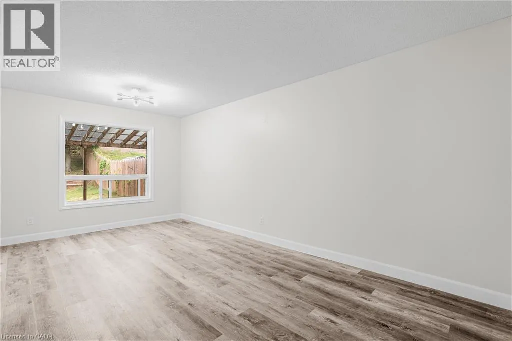 234 INGLIS Street