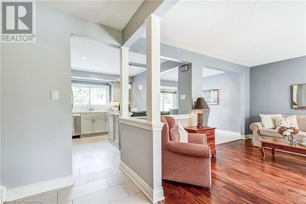 5203 BROUGHTON Crescent