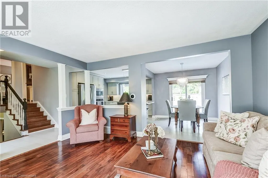 5203 BROUGHTON Crescent