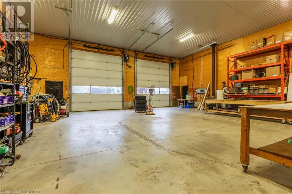 1506 6TH CONCESSION RD Road W