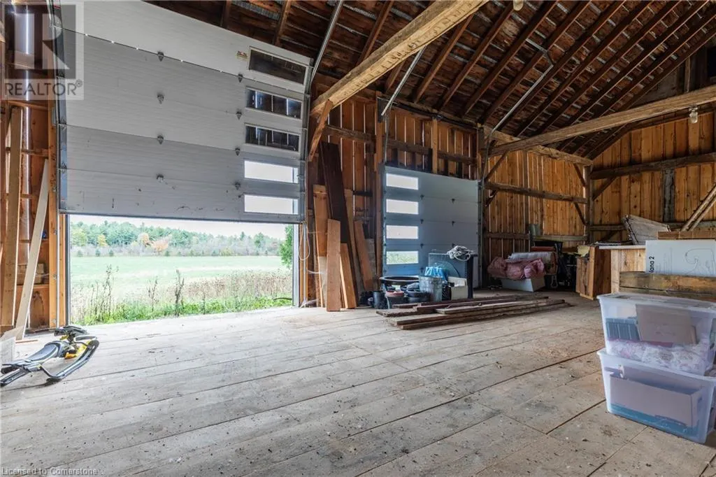1506 6TH CONCESSION RD Road W