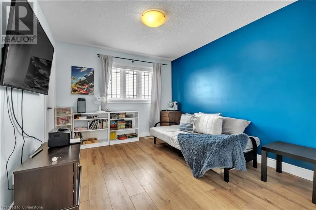 10 WESTVIEW Court