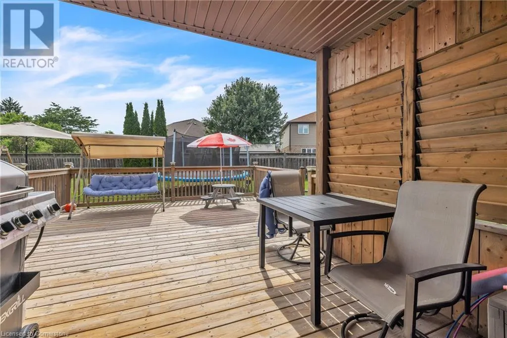 10 WESTVIEW Court