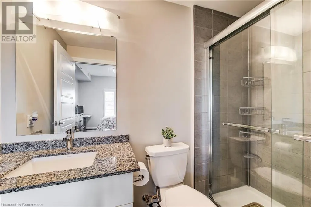 35 KINGSBURY Square Unit# 327, #327