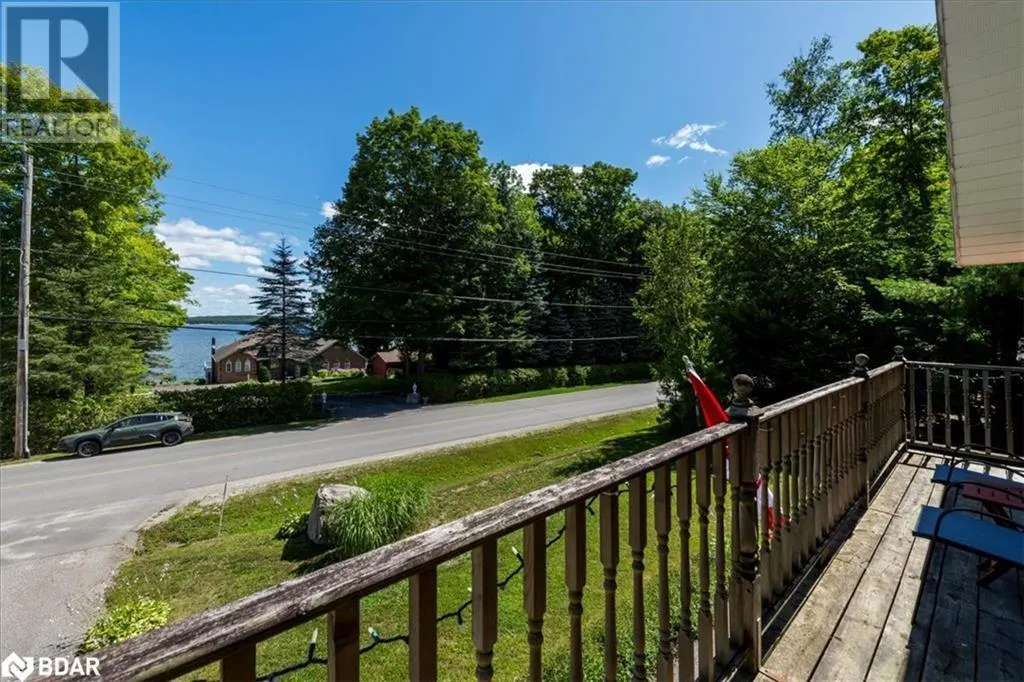 1512 CHAMPLAIN Road