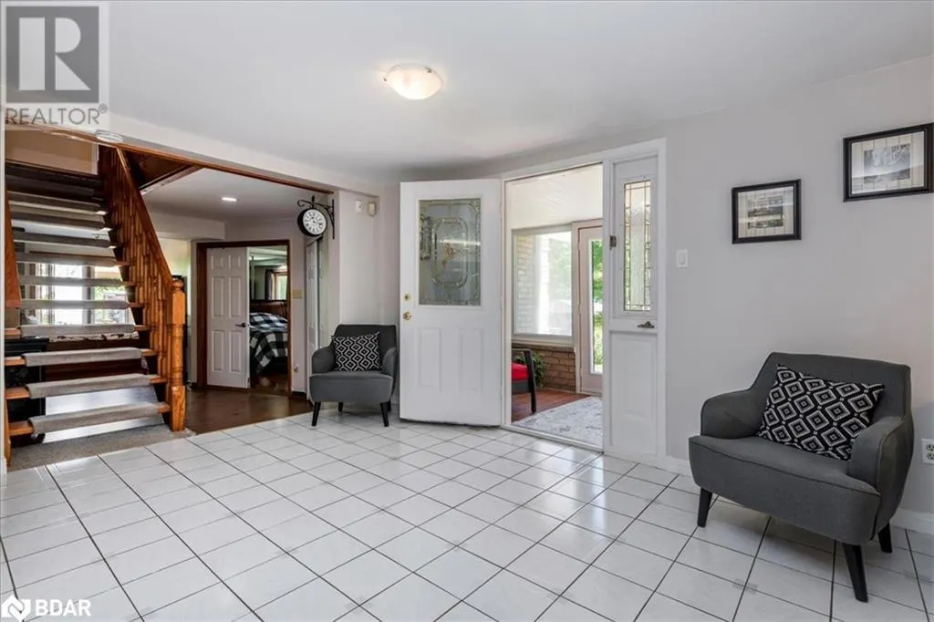 1512 CHAMPLAIN Road