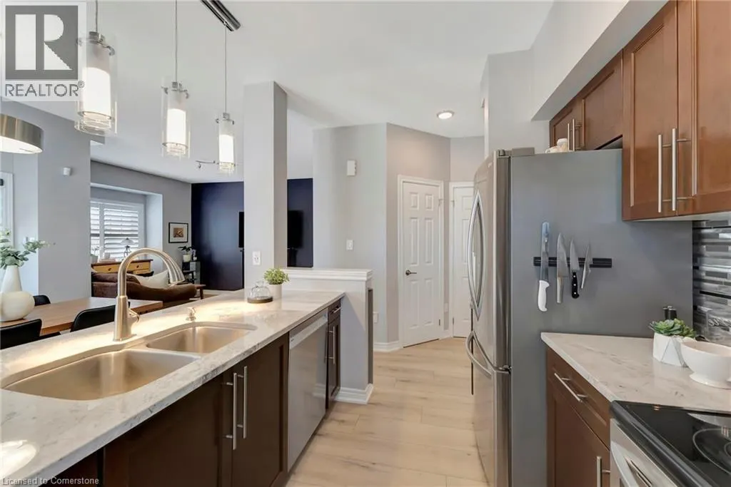 1401 PLAINS Road E Unit# 96, #96
