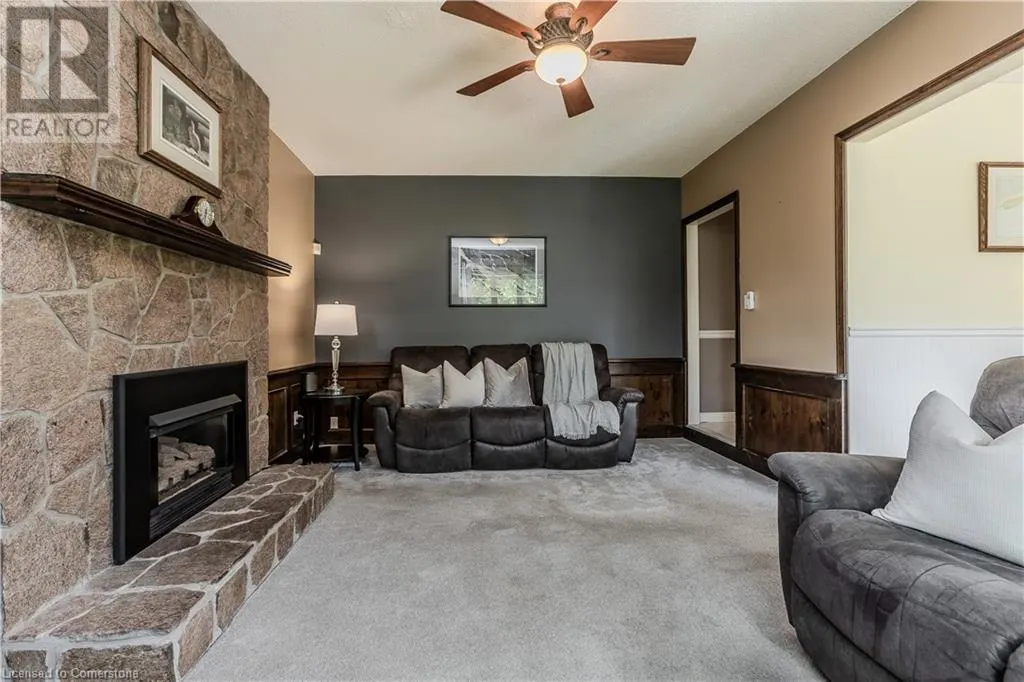 1352 WINTERBERRY Drive