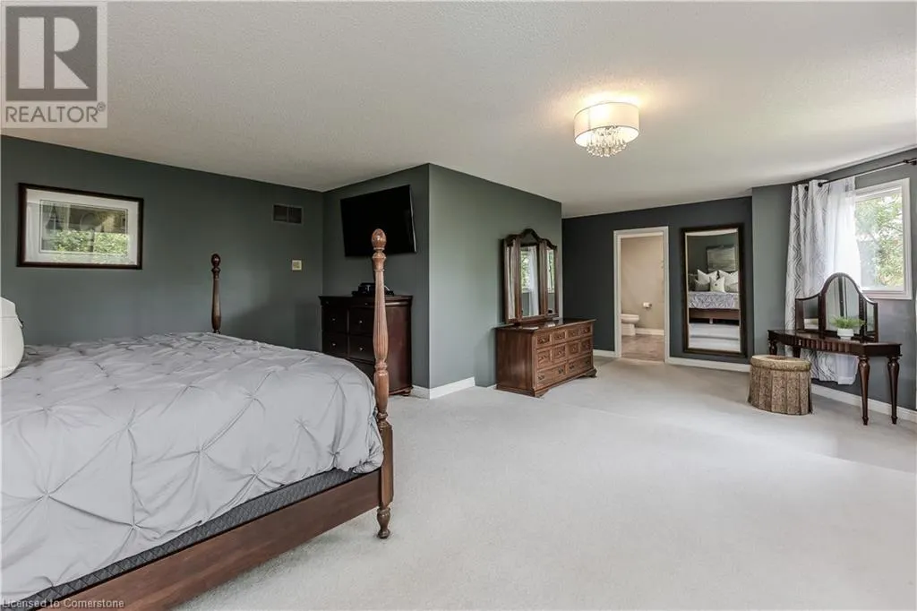 1352 WINTERBERRY Drive