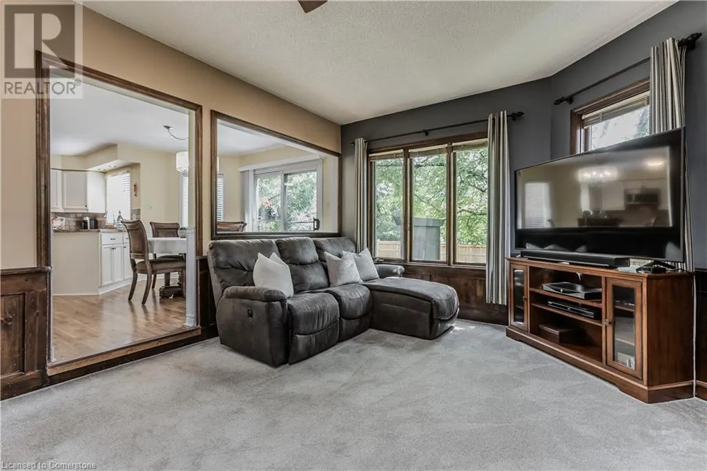 1352 WINTERBERRY Drive