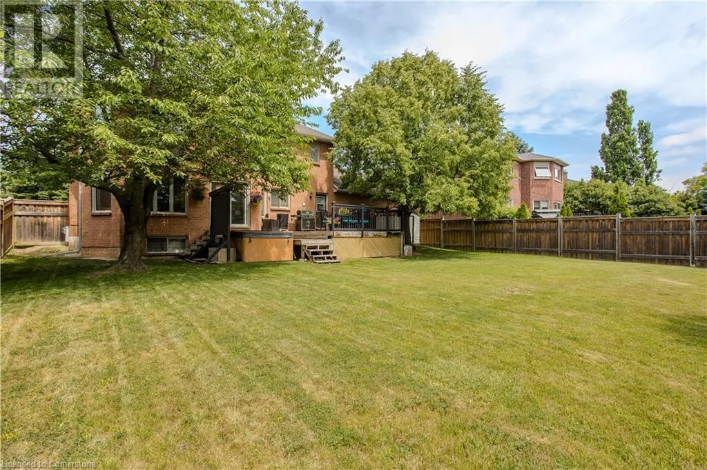 1352 WINTERBERRY Drive