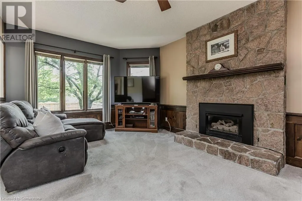 1352 WINTERBERRY Drive