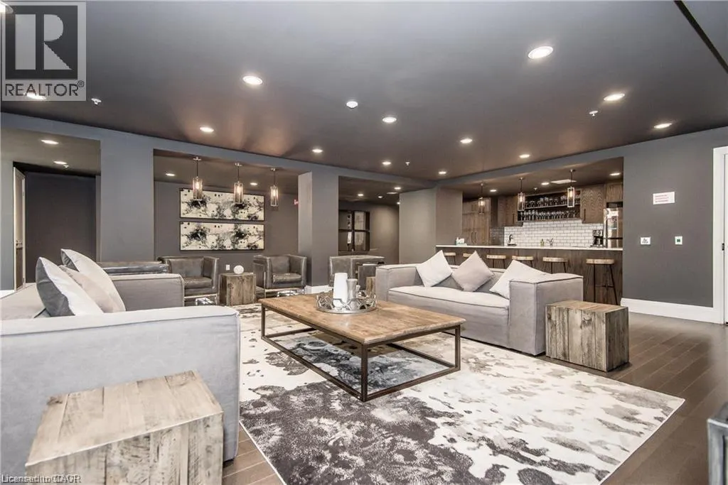 63 ARTHUR Street S Unit# 804, #804